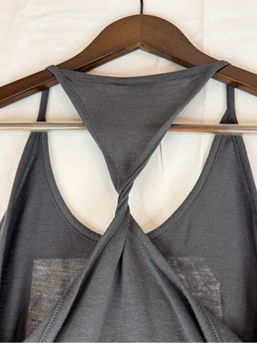 GYMSHARK Women’s Size S Top Tank Graphic Twist Back Workout Athletic - Picture 11 of 12